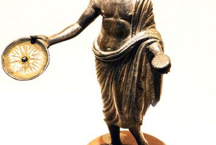 中国古代祭司叫什么官职,古代的祭司是什么意思 中国古代祭司叫什么官职,古代的祭司是什么意思