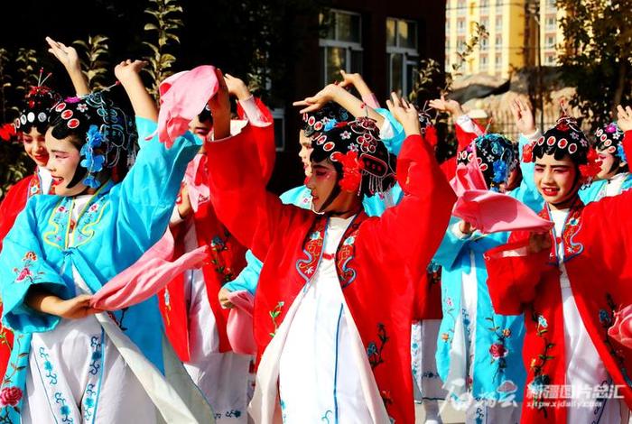 中国传统文化走进校园活动,传统文化进校园主题活动 中国传统文化走进校园活动,传统文化进校园主题活动