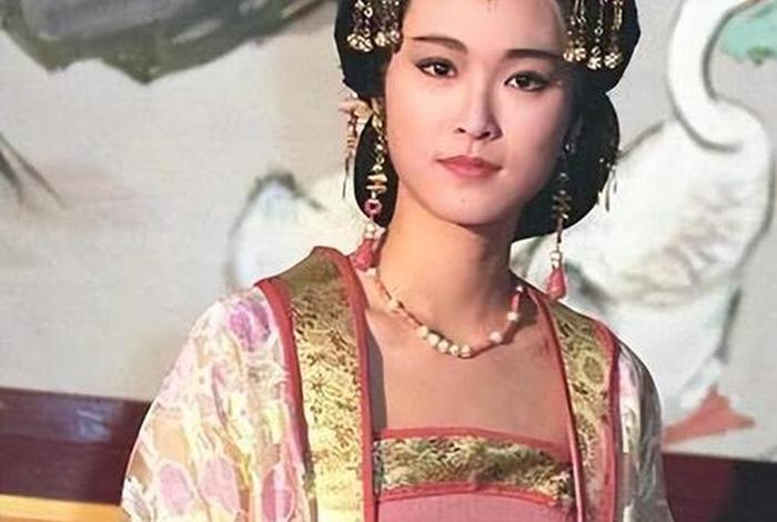 中国历史上的传奇女人物（中国历史传奇女性人物）