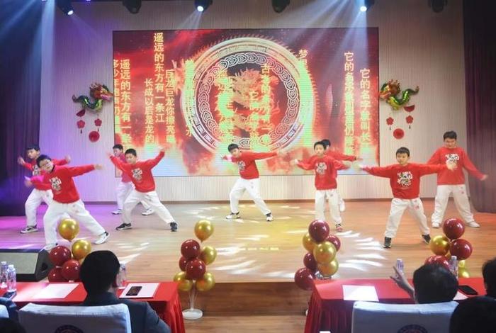 凤凰卫视腾飞中国2014(凤凰卫视腾飞中国2015) 凤凰卫视腾飞中国2014(凤凰卫视腾飞中国2015)