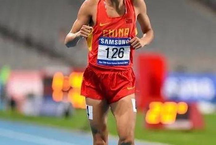 中国历史跑得最快的男运动员，跑的最快的中国运动员