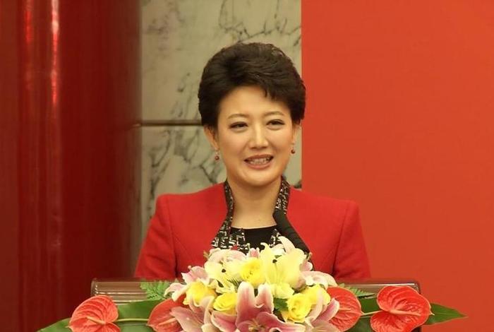 美丽中国梁艳(梁艳美丽中国演讲视频) 美丽中国梁艳(梁艳美丽中国演讲视频)