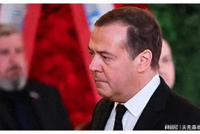 象普京的人、长得像普京的农民