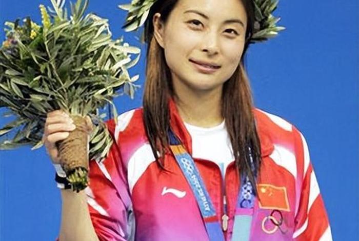 奥运会中国历史人物介绍视频 中国奥运会杰出人物 奥运会中国历史人物介绍视频 中国奥运会杰出人物