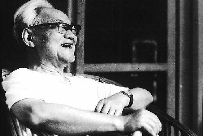 巴金人物图片 - 巴金人物名片 巴金人物图片 - 巴金人物名片