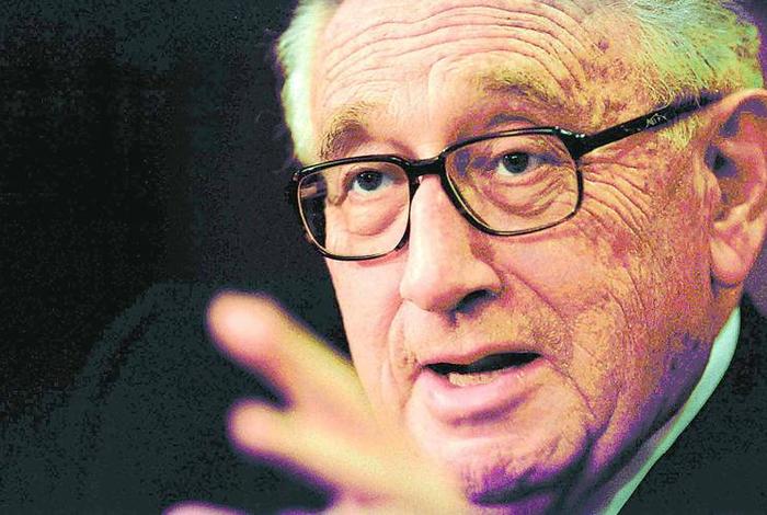 目前还健在历史书上的人物 还健在的名人