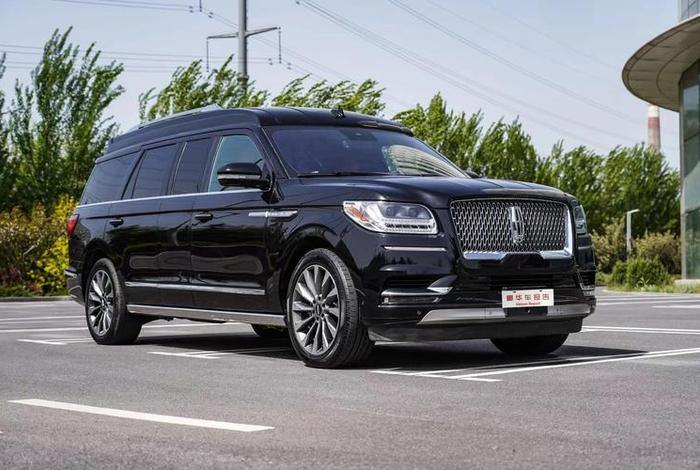 跟林肯很像的是什么 - 跟林肯很像的车标是什么车