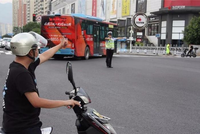 爱岗敬业名人故事素材作文、爱岗敬业名人素材30字 爱岗敬业名人故事素材作文、爱岗敬业名人素材30字