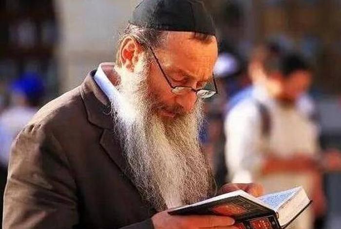 国外评论中国历史人物的书有哪些;外国人对中国历史的评价著作 国外评论中国历史人物的书有哪些;外国人对中国历史的评价著作