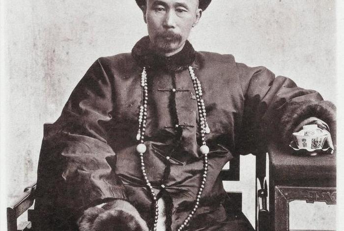 李鸿章是什么人物 - 李鸿章到底是什么人 李鸿章是什么人物 - 李鸿章到底是什么人