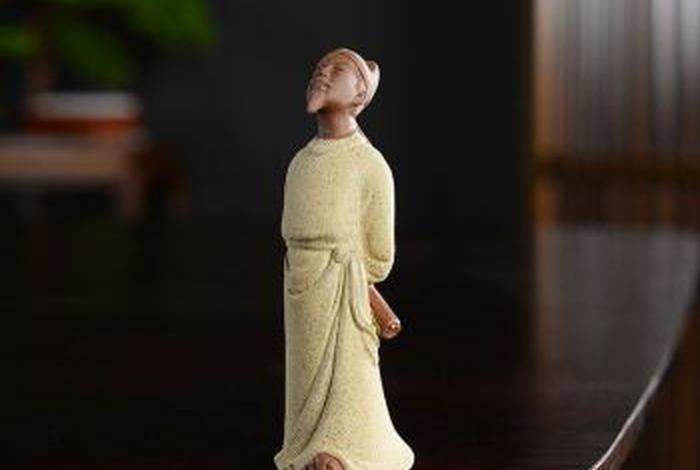 中国人物陶瓷 摆件;精品陶瓷人物摆件 中国人物陶瓷 摆件;精品陶瓷人物摆件