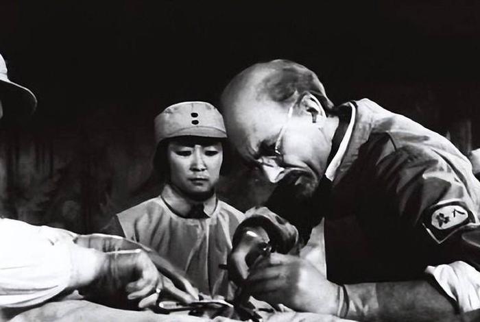 白求恩在中国读后感（白求恩在中国读后感300字）