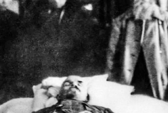 列宁逝世各种人物出现录像 列宁逝世视频 列宁逝世各种人物出现录像 列宁逝世视频