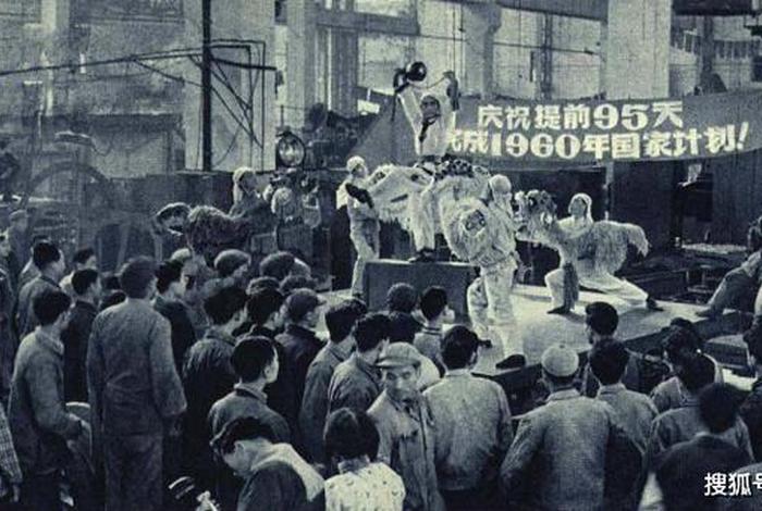 1961年中国历史背景（1961年中国历史背景是什么）