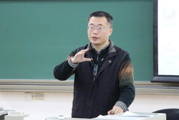 北大历史高官 - 北大历史系主任历届 北大历史高官 - 北大历史系主任历届