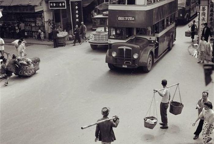 二十世纪初中国人的生活;二十世纪初中国人的生活状况 二十世纪初中国人的生活;二十世纪初中国人的生活状况