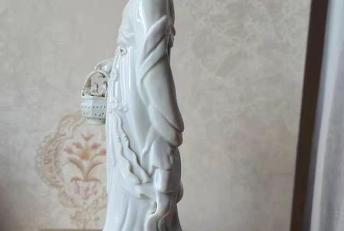 中国人物陶瓷 摆件;精品陶瓷人物摆件 中国人物陶瓷 摆件;精品陶瓷人物摆件