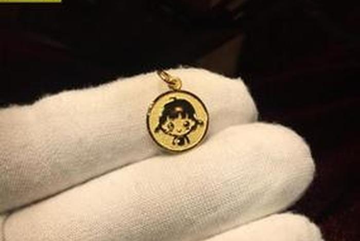 纯金打造人物肖像 纯金打造人物肖像画图片 纯金打造人物肖像 纯金打造人物肖像画图片