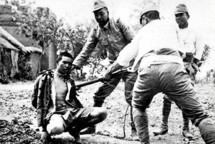 中国人大战日本武士 - 中国人打败日本人的视频