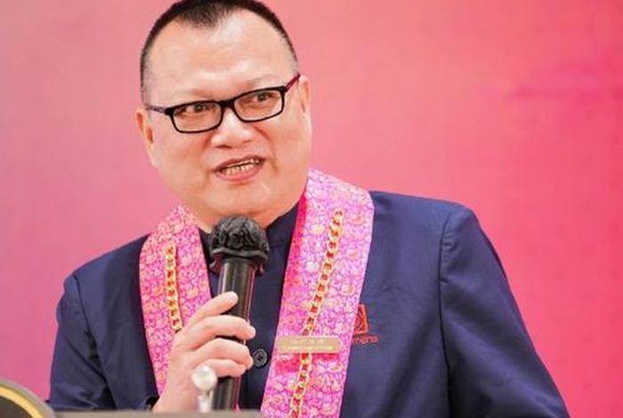 迎难而上的名人名事、关于迎难而上的名人名事 迎难而上的名人名事、关于迎难而上的名人名事