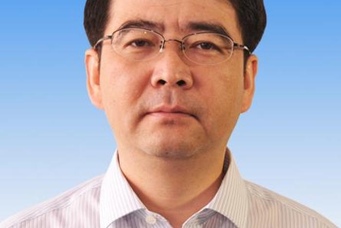 胡洪老师的人物绣像;胡洪全油画 胡洪老师的人物绣像;胡洪全油画