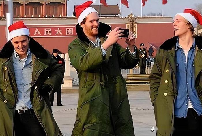 老外对中国军人评价、外国人对解放军的评价