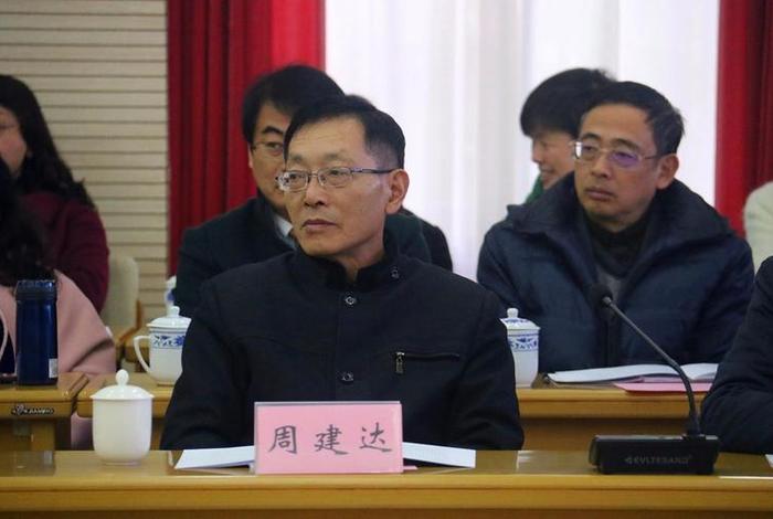 顾宏地哪里人 - 顾宏伟简介