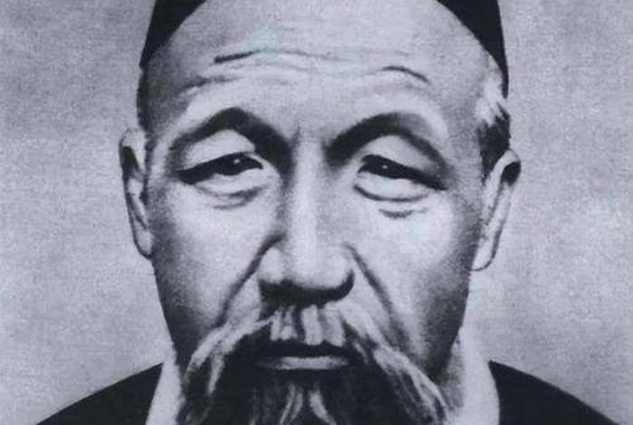 中国历史人物曾国藩简介 曾国藩简介及历史评价 中国历史人物曾国藩简介 曾国藩简介及历史评价