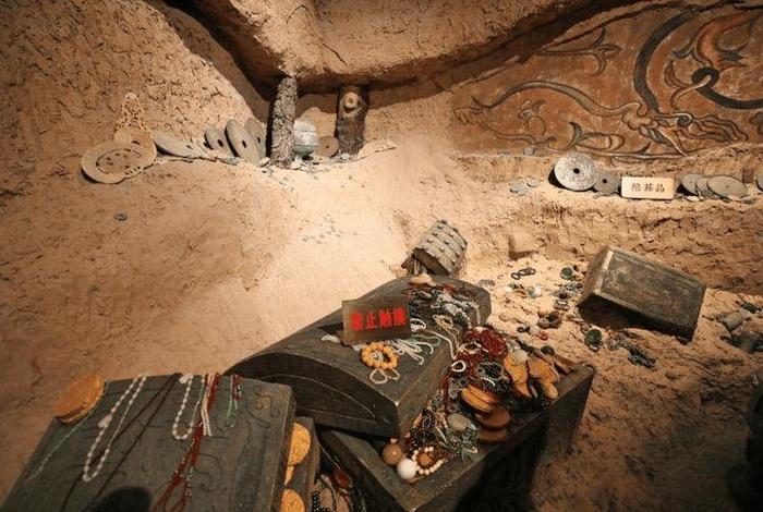 中国历史上未挖掘的墓 中国未被发掘的古墓