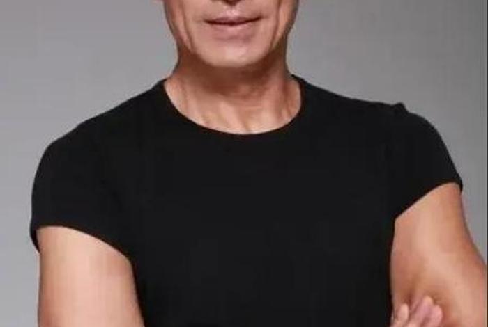 光头的历史人物;光头名人有哪些 光头的历史人物;光头名人有哪些