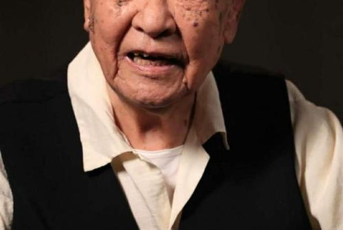 中国活着的历史人物 活着的历史名人 中国活着的历史人物 活着的历史名人