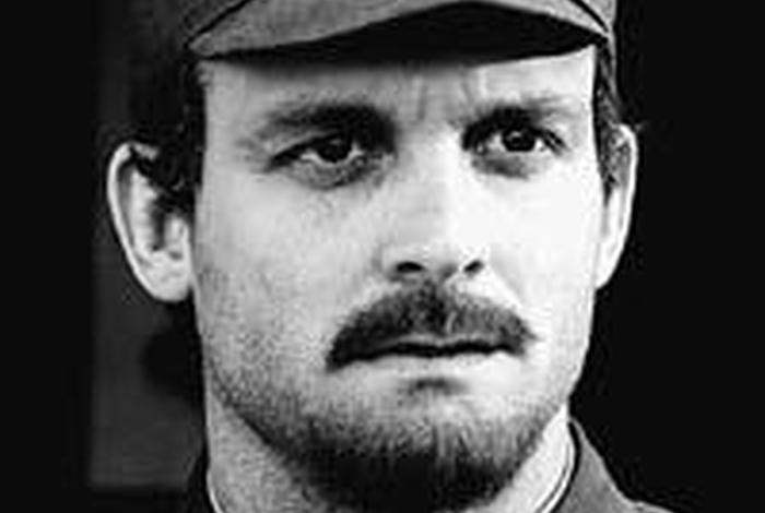 著名国际主义战士白求恩是哪国人,国际主义战士白求恩在中国抗战期间逝世于河北省 著名国际主义战士白求恩是哪国人,国际主义战士白求恩在中国抗战期间逝世于河北省