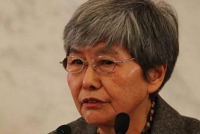 凤凰卫视口述历史主持人 凤凰卫视口述历史主持人有哪些 凤凰卫视口述历史主持人 凤凰卫视口述历史主持人有哪些