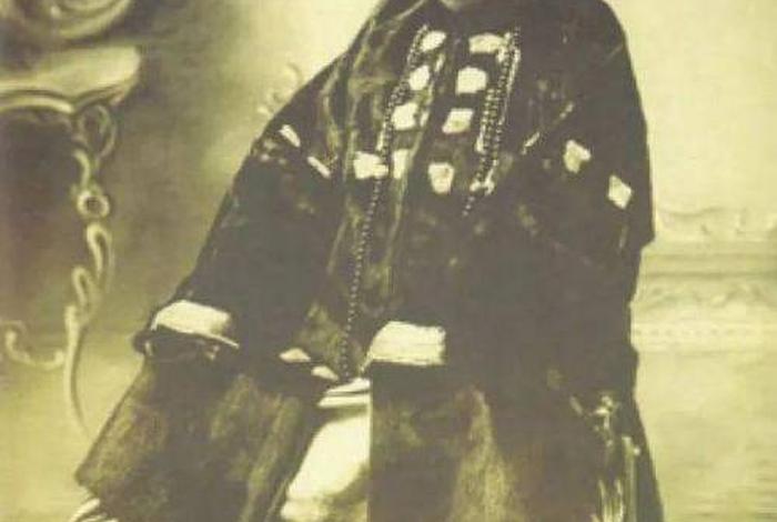 袁世凯人物事迹；袁世凯人物事迹概括