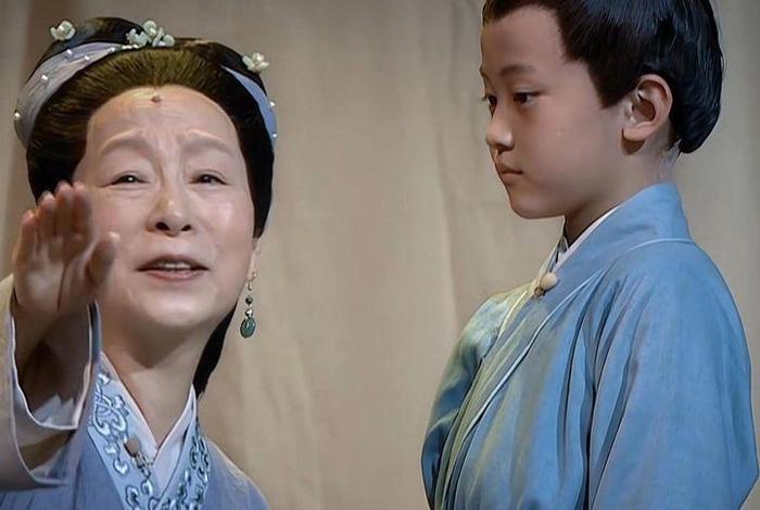 典籍里的中国李时珍完整版免费,《典籍里的中国》李时珍 典籍里的中国李时珍完整版免费,《典籍里的中国》李时珍