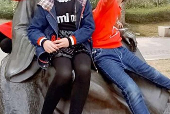 中国各名人聚集的视频 - 名人聚集地