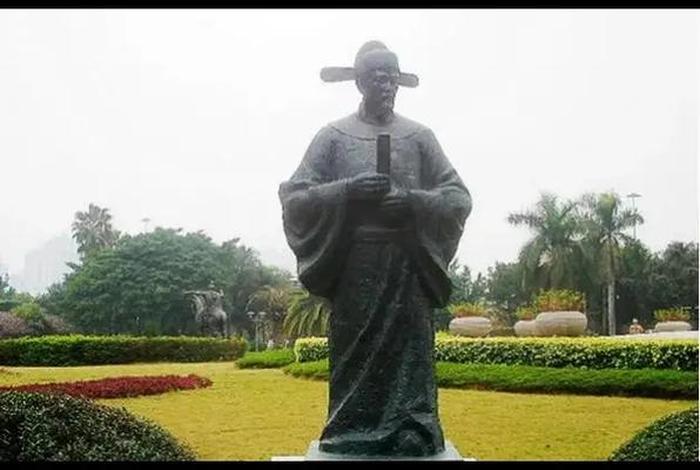 历史人物海瑞简介（海瑞的历史故事）