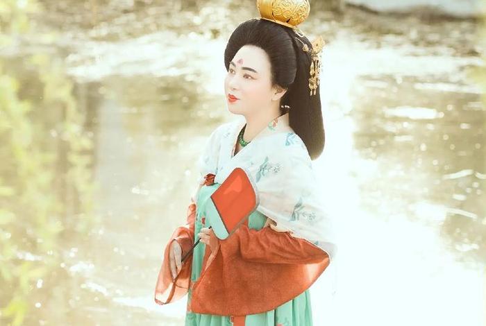 中国历史人物女性模仿 历史人物仿妆 中国历史人物女性模仿 历史人物仿妆