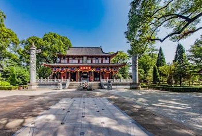 历史中的龙 历史中的龙虎山天师府位于现金的哪个地方 历史中的龙 历史中的龙虎山天师府位于现金的哪个地方