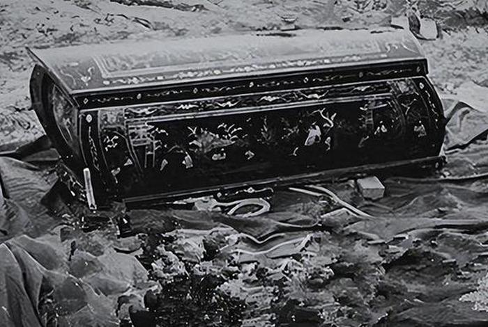 历史人物的遗骸;历史人物尸骨 历史人物的遗骸;历史人物尸骨