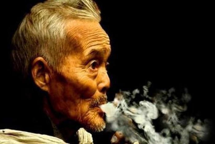 中国历史人物抽烟的人 中国历史人物抽烟的人图片 中国历史人物抽烟的人 中国历史人物抽烟的人图片