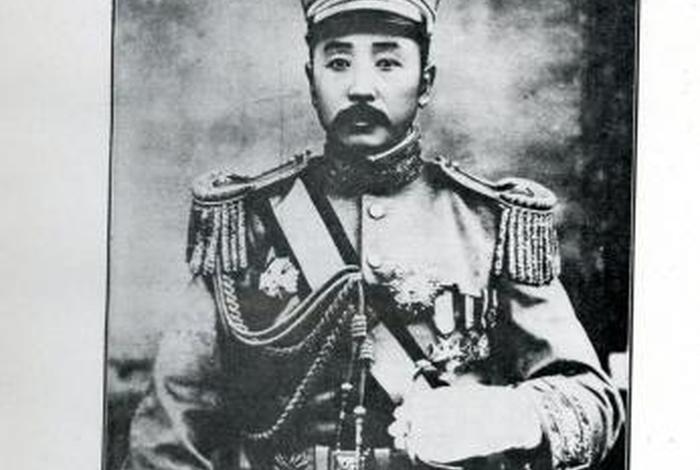 中国历史人物张作霖简介 - 张作霖的人物简介 中国历史人物张作霖简介 - 张作霖的人物简介