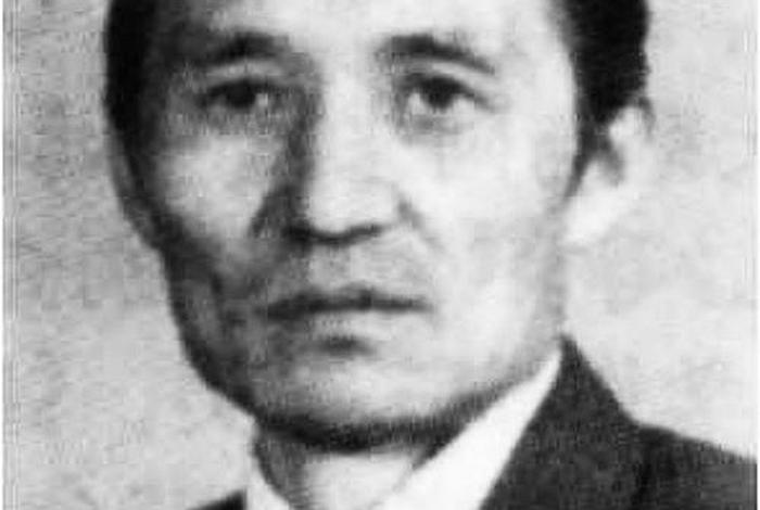 中国哈萨克族历史人物、哈萨克族历史名人