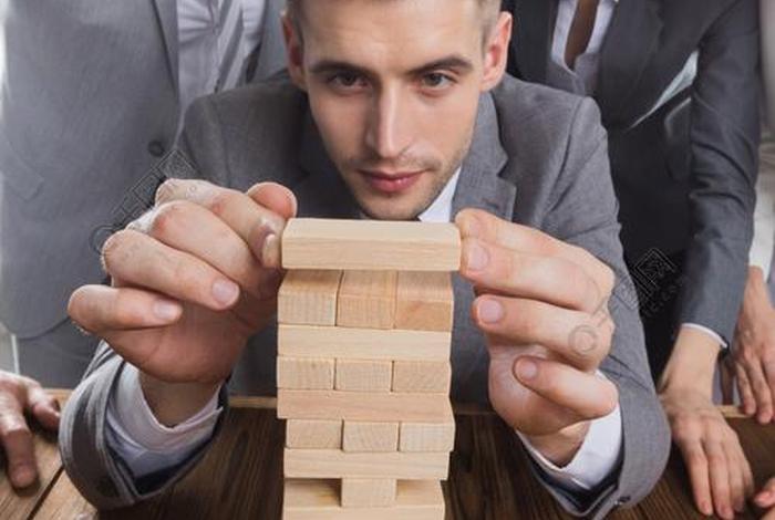 建造人物形象;建造人物形象是病句吗 建造人物形象;建造人物形象是病句吗