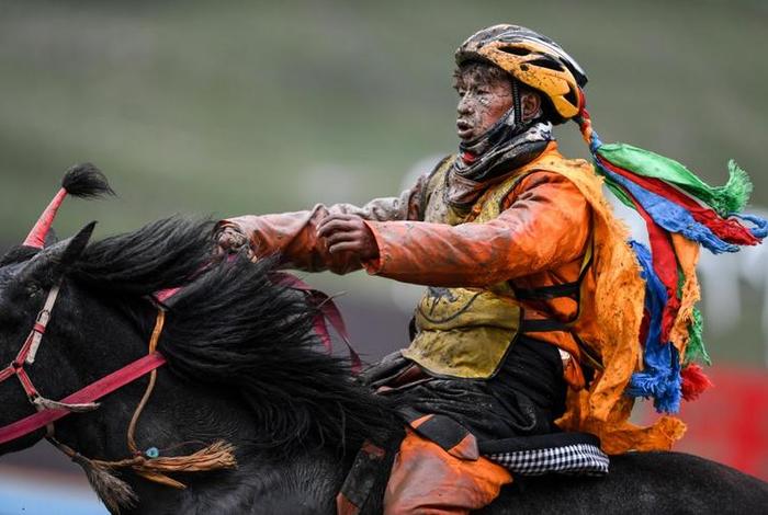 中国人骑马历史，中国人骑马视频