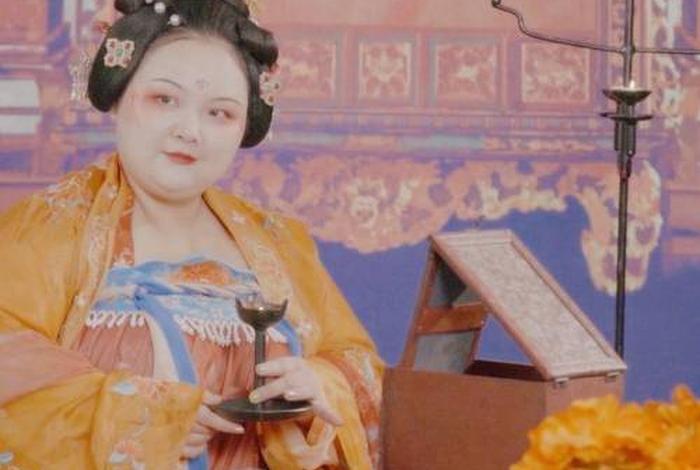 中国历史人物模仿女性,中国历史人物模仿女性的人 中国历史人物模仿女性,中国历史人物模仿女性的人