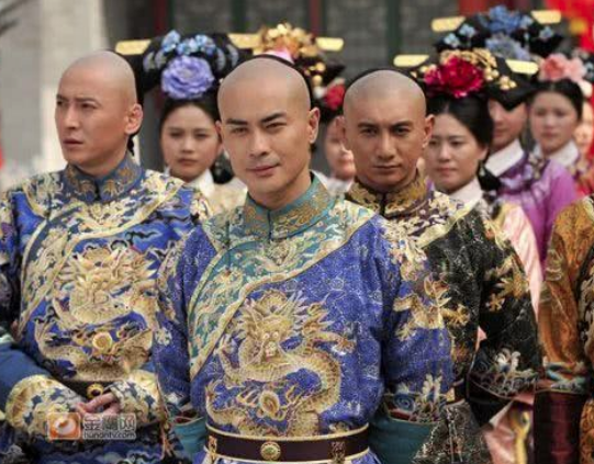 爱新觉罗·弘晳-爱新觉罗·弘晳:被康熙遗命封亲王,却被乾隆幽禁致死 爱新觉罗·弘晳-爱新觉罗·弘晳:被康熙遗命封亲王,却被乾隆幽禁致死