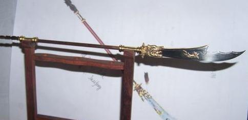 青龙偃月刀-青龙偃月刀的别名 方天画戟和青龙偃月的区别