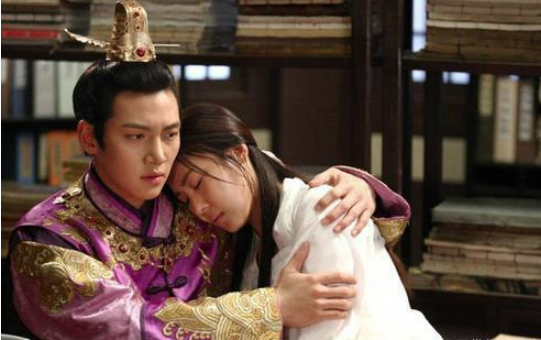 太监-历史上“最痴情”的男子,为了爱的女人自愿进宫当太监 太监-历史上“最痴情”的男子,为了爱的女人自愿进宫当太监