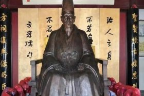 中国历史人物忠臣有哪些，中国历史名人故事十大忠臣